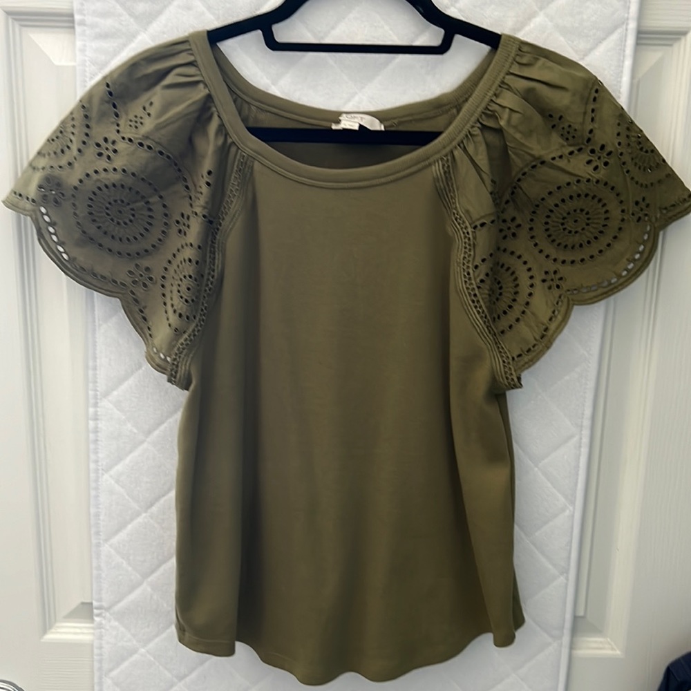 LOFT Eyelet Flutter Sleeve Top